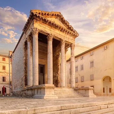 Appartement Center Apartments Bag, With Private Free Parking Pula