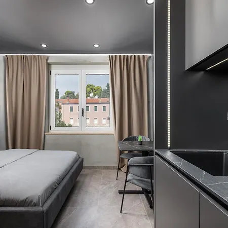 Appartement Center Bag *